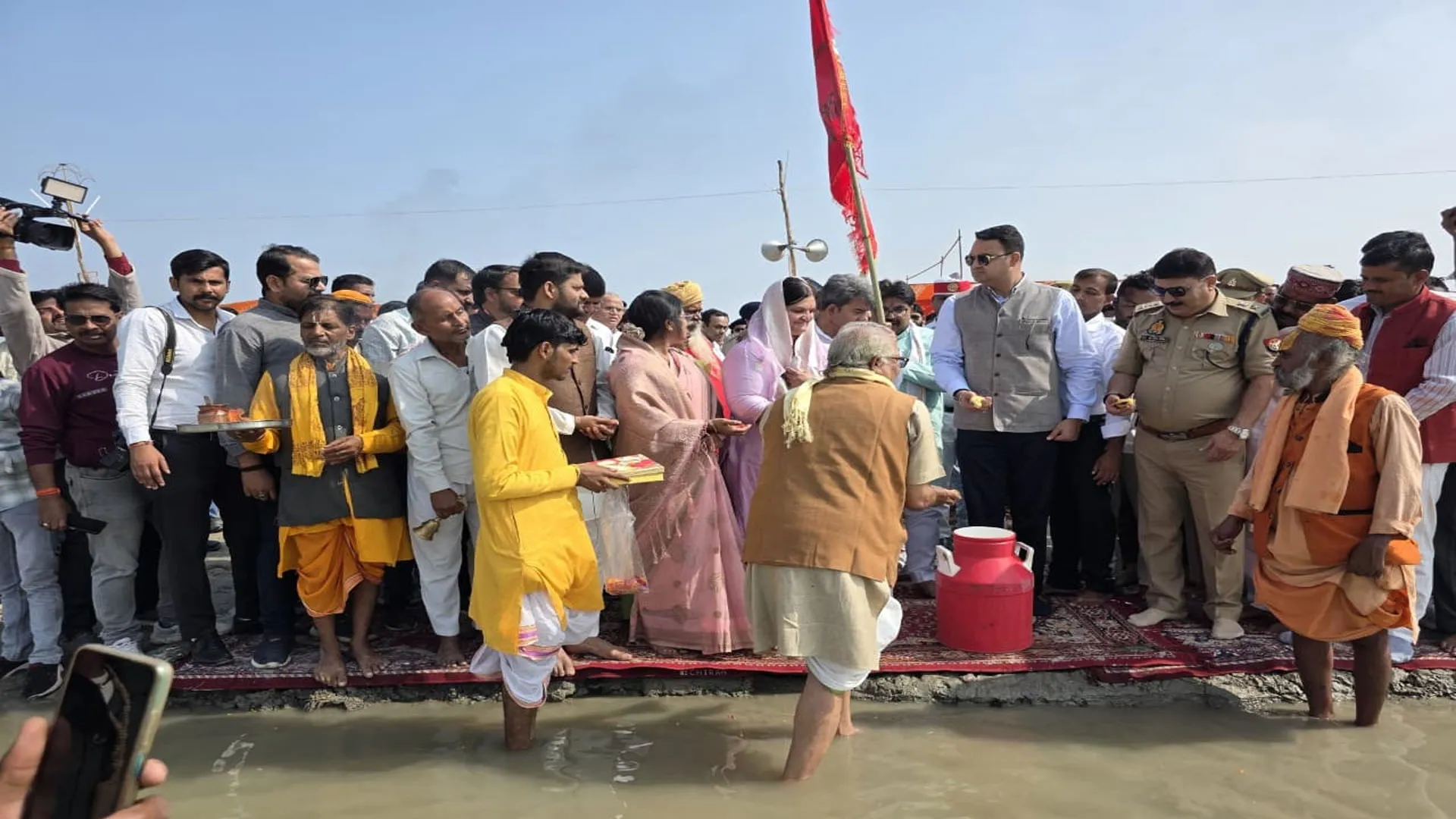 मेला ककोड़ा : ककोड़ा मंदिर से मेला में पहुंची झंडी, पांच नवंबर को होगा मुख्य स्नान
