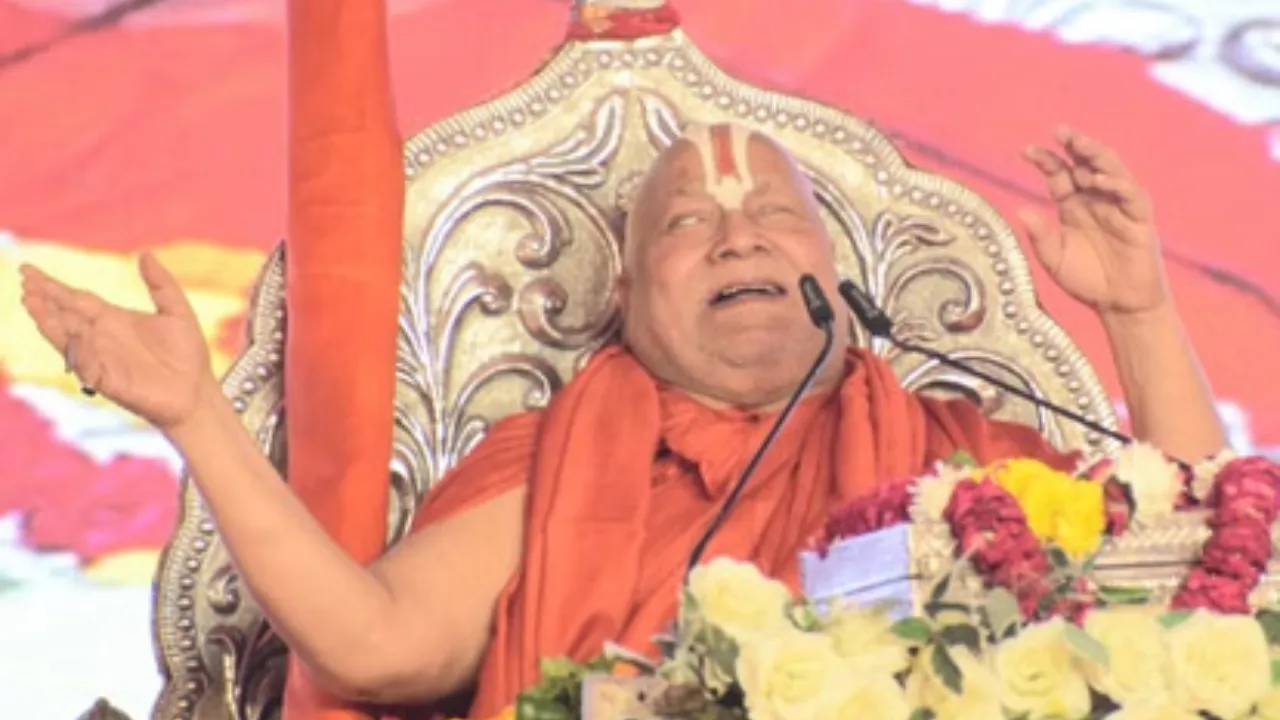 'स्वामी रामभद्राचार्य के खिलाफ चल रहे वीडियो को 48 घंटे में हटाए...', गूगल और मेटा को हाई कोर्ट का आदेश, जानें पूरा मामला