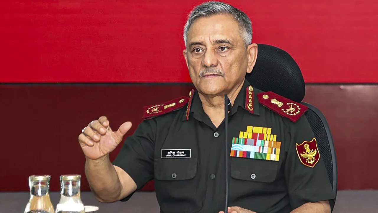 युद्ध केवल सशस्त्र बल नहीं, बल्कि पूरा देश लड़ता है: CDS जनरल चौहान 