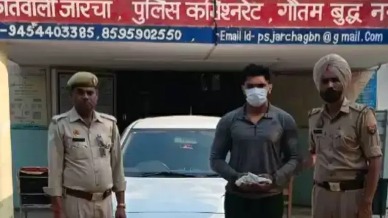 UP Double Murder: नाली के पानी की निकासी को लेकर हुआ विवाद, दोहरे हत्याकांड में शामिल एक बदमाश गिरफ्तार