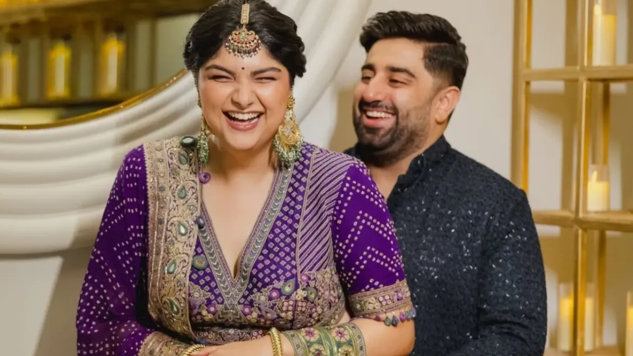 अंशुला कपूर और रोहन ठक्कर की एंगेजमेंट की Photos सोशल मीडिया पर वायरल, कपूर खानदान के चमके चेहरे 