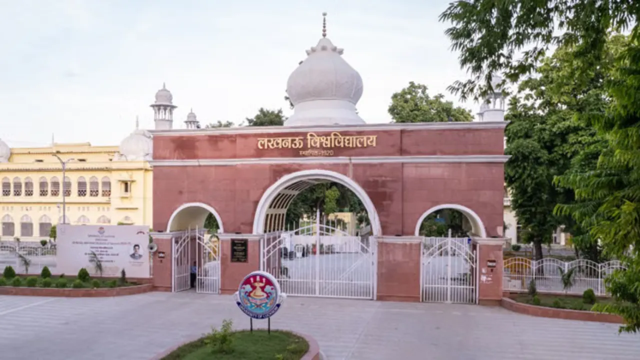 LU Exam Form:  10 नवंबर तक लखनऊ विश्वविद्यालय में भरे जाएंगे परीक्षा फॉर्म, परेशानी होने पर डाइल करें टोल फ्री नंबर
