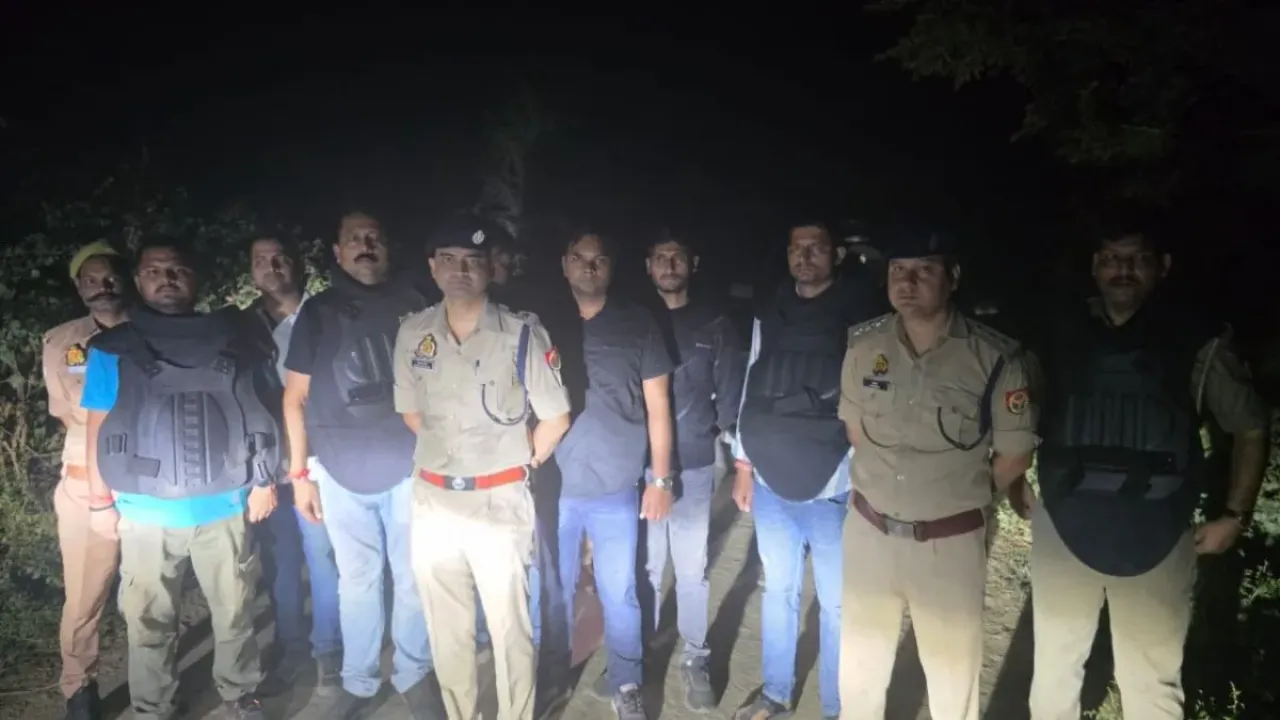 Prayagraj News: रावेंद्र हत्याकांड के आरोपी की पुलिस से मुठभेड़, पिता-पुत्र गिरफ्तार