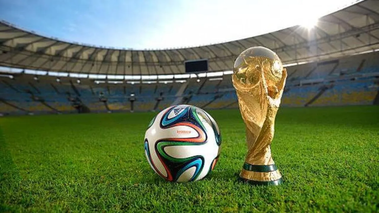 Football World Cup: इंग्लैंड विश्व कप फुटबॉल में जगह बनाने वाला पहला यूरोपीय देश बना 