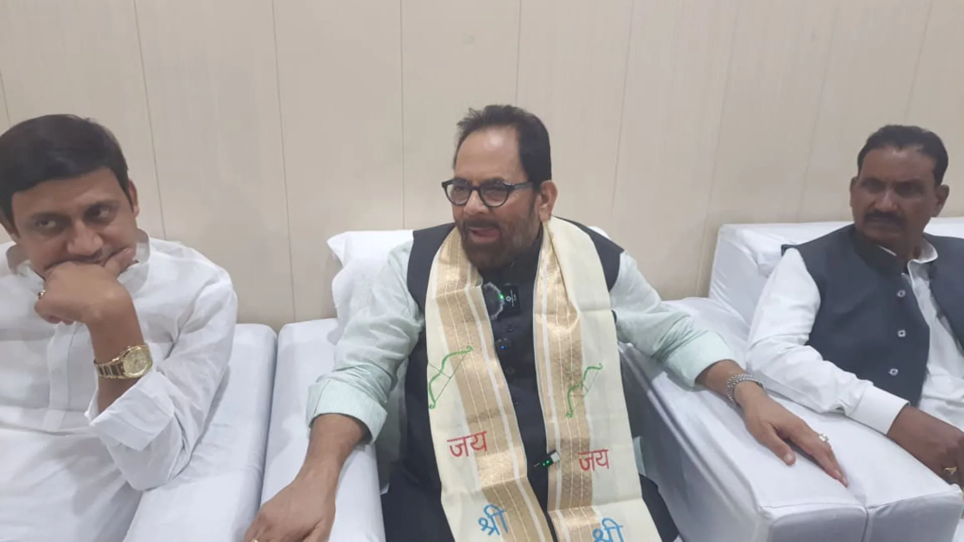 UP : जुगाड़ का जमघट जनादेश के पनघट पर होगा चारों खाने चित-नकवी