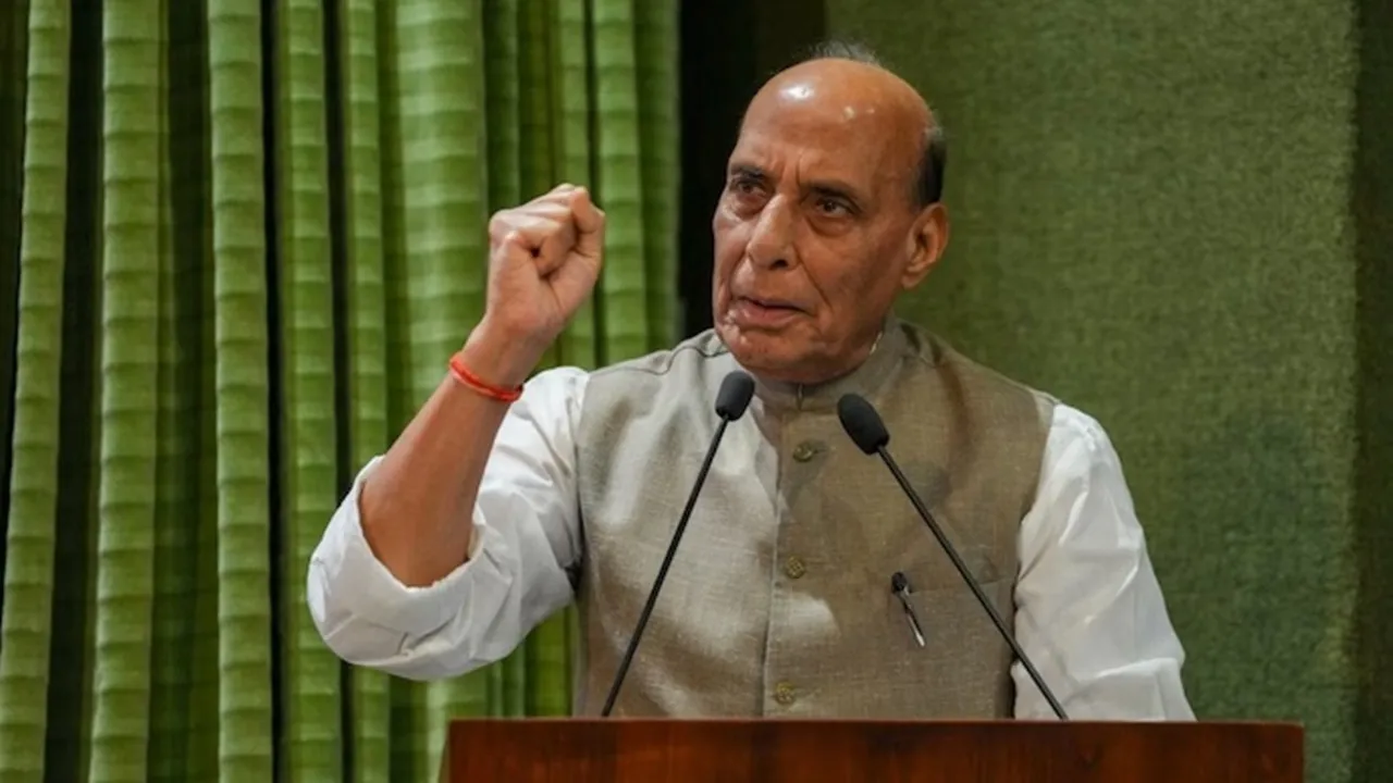  ऑपरेशन सिंदूर रक्षा क्षेत्र में आत्मनिर्भरता का बेहतरीन उदाहरण : पूणे में बोले राजनाथ सिंह