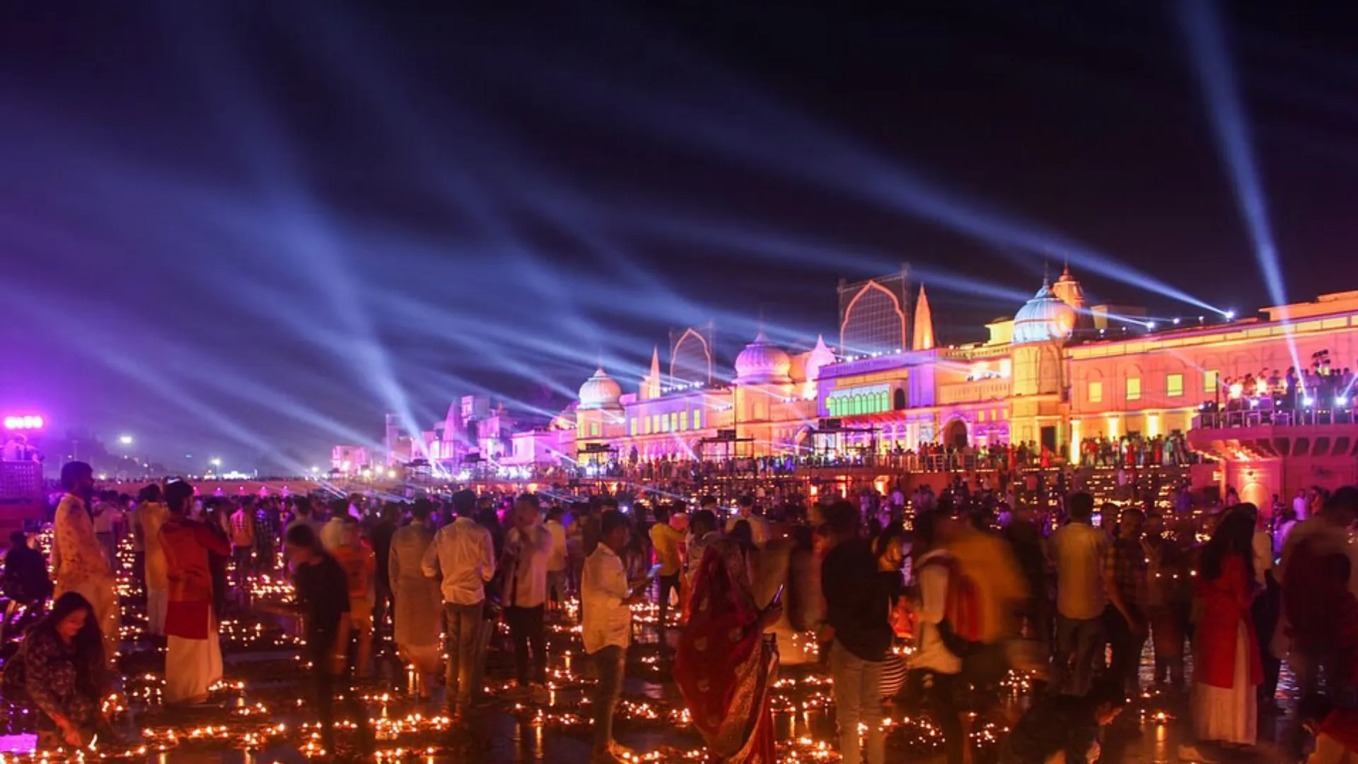 सनातन संस्कृति की झलक... भक्ति और आस्था की नगरी अयोध्या में दीपोत्सव पर 2000 कलाकार करेंगे अद्भुत कला का मंचन  