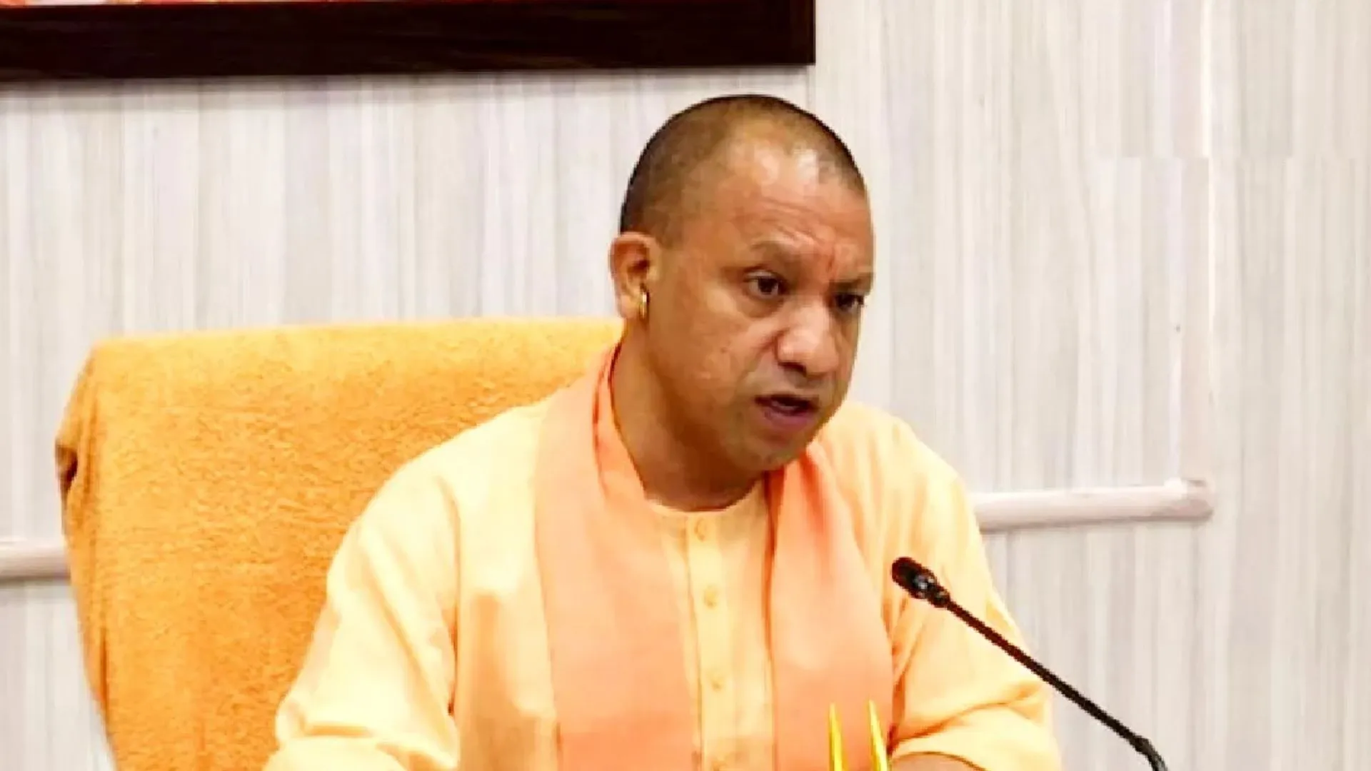 जालौन आएंगे CM योगी... दौरे को लेकर उरई में तैयारियां तेज, सुरक्षा व्यवस्था दुरुस्त करने में जुटा प्रशासन 