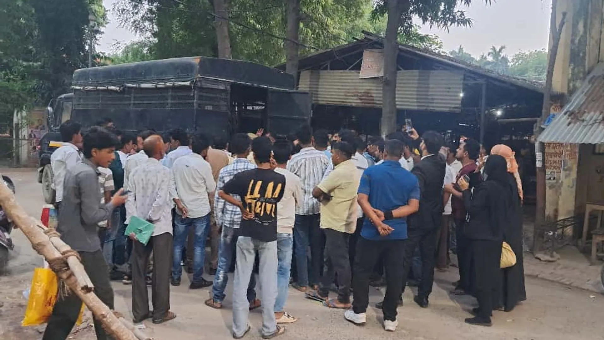 ऋषिकेश हत्याकांड में 3 दोषियों को आजीवन कारावास: दोषियों पर 90 हजार का जुर्माना, साक्ष्य के अभाव में एक बरी 