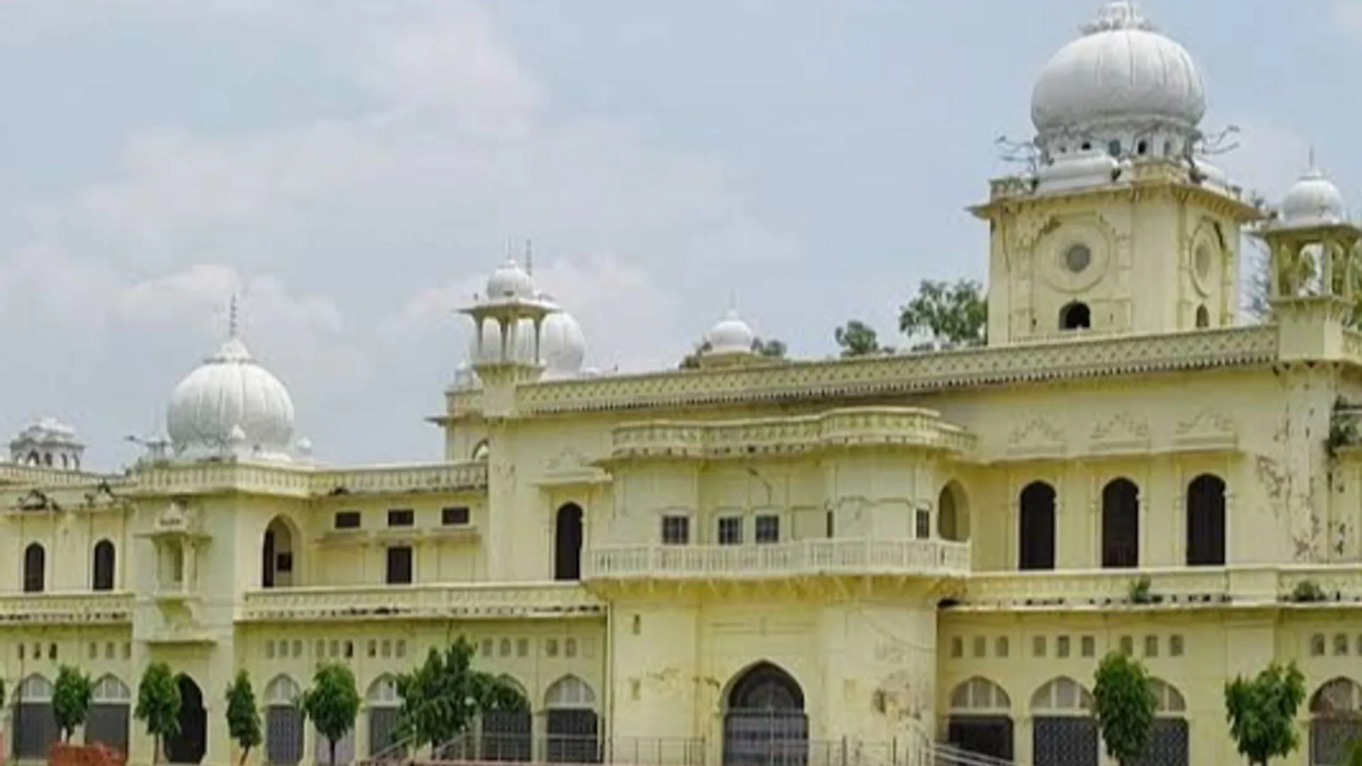 LU परीक्षा समिति की बैठक:  नवंबर के तीसरे सप्ताह में होंगी 2025–26 सेमेस्टर परीक्षाएं, इस डेट तक भर पाएंगे अपना एग्जाम फॉर्म 