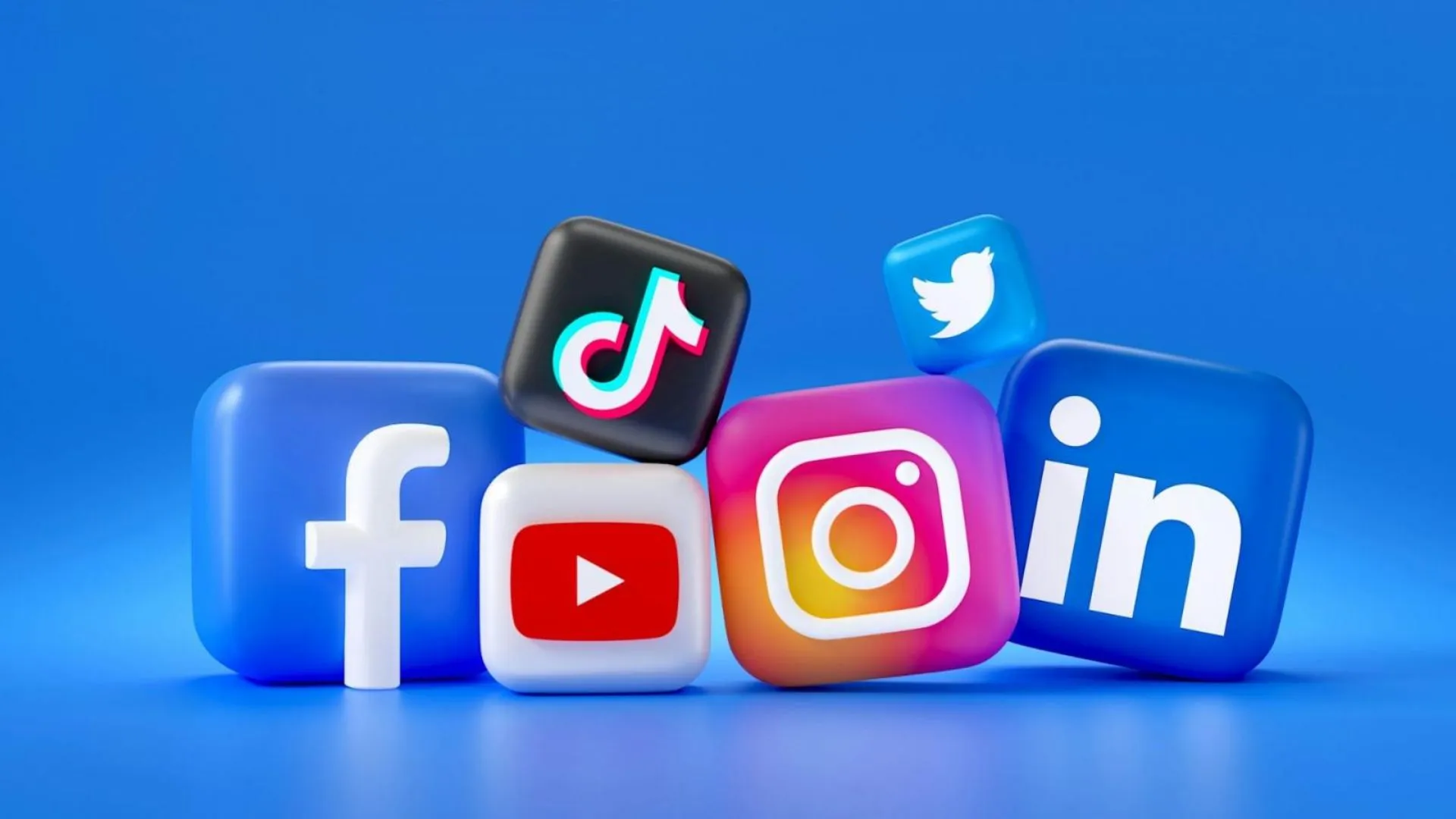 मेरठ में धार्मिक भावनाओं को आहत करने का आरोप, सोशल मीडिया पर आपत्तिजनक पोस्ट डालने पर युवक गिरफ्तार 