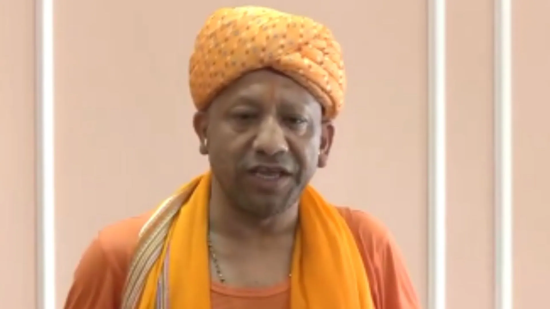 देश में अब 17वें स्थान यूपी: CM योगी की ‘जीरो टॉलरेंस’ नीति से महिला सुरक्षा मजबूत, अपराध दर राष्ट्रीय औसत से 11% कम