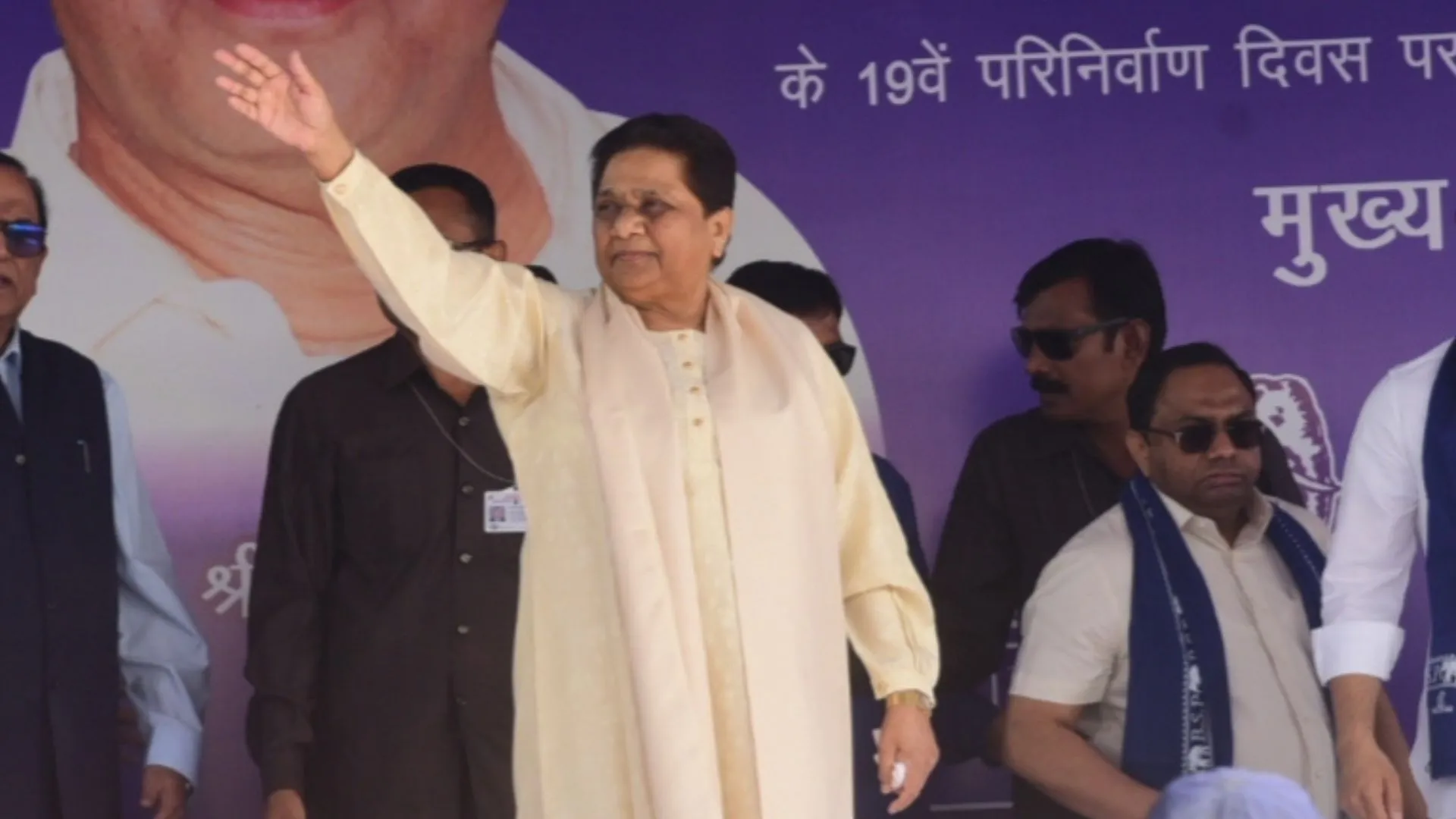 गठबंधन पर बसपा को नुकसान... मायावती का बड़ा ऐलान, 'अपने बलबूते पर लड़ेंगे UP का अगला विधानसभा चुनाव'