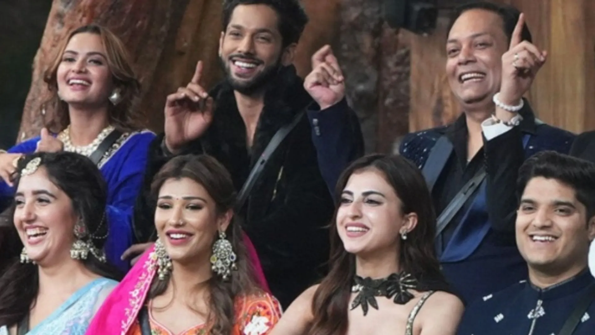 Bigg Boss 19:  'कौन होगा घर का नया कैप्टन, जो करेगा घरवालों के नाक में दम'...फरहाना के बाद इस कंटेस्टेंट को मिली सत्ता  