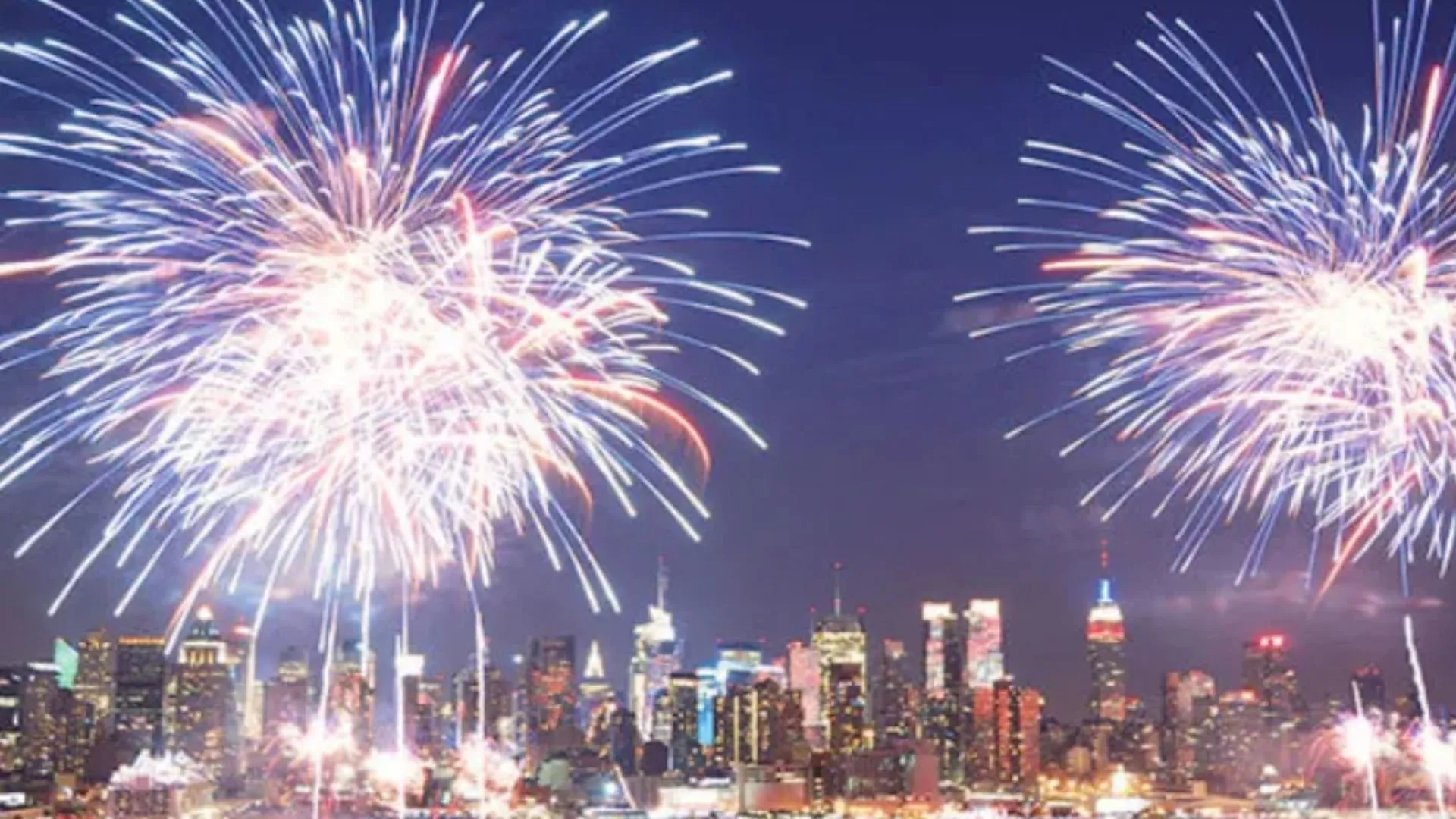 Diwali 2025:  सिंगापुर में मनाया जा रहा दीपावली का त्योहार, राज्यमंत्री वासु दास ने माइग्रेंट वर्कर्स के साथ मिलकर सेलिब्रेट किया त्यौहार 