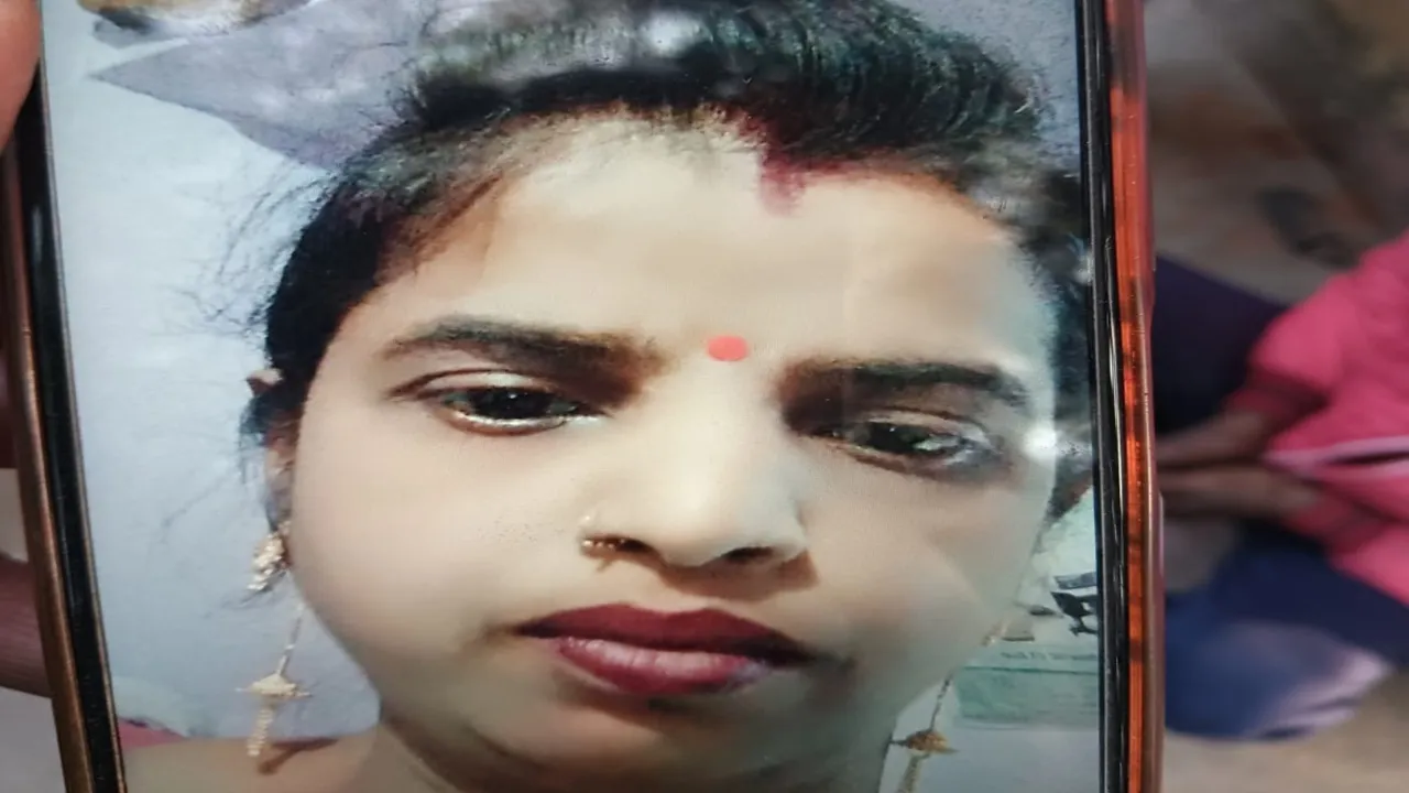 कानपुर : पारिवारिक कलह से परेशान महिला ने ट्रेन के आगे कूदकर जान 