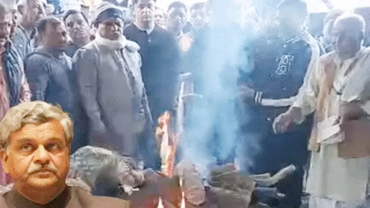 कानपुर : पूर्व केंद्रीय मंत्री श्रीप्रकाश पंचतत्व में विलीन, भैरव घाट पर हुआ अंतिम संस्कार