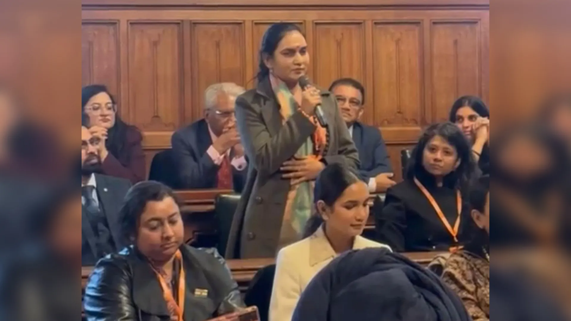 लंदन की संसद में गूंजी शिप्रा पाठक की भारतीय पर्यावरण चेतना