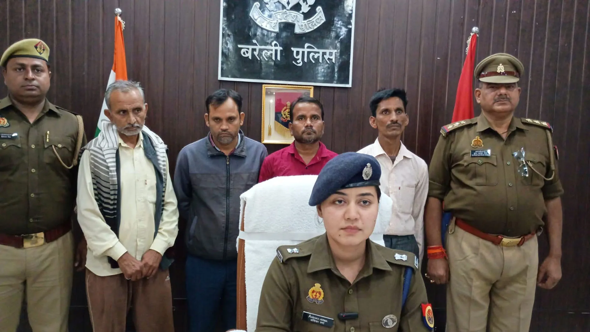 Bareilly: जिंदा लोगों को मृत दिखाकर विधवा पेंशन पर मौज करने वाले गिरोह का भंडाफोड़