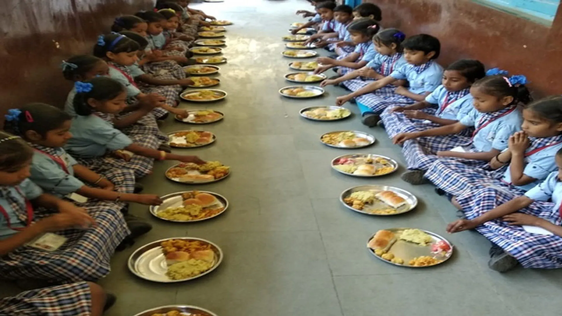 बदायूं: कस्तूरबा स्कूलों में बनने वाले भोजन की होगी रैंडम जांच