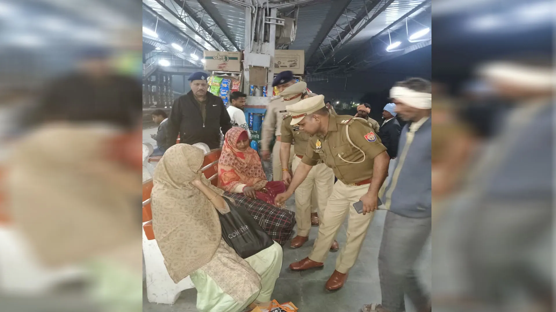 Rampur : दिल्ली में ब्लास्ट के बाद हाई अलर्ट...रेलवे स्टेशन पर चलाया चेकिंग अभियान