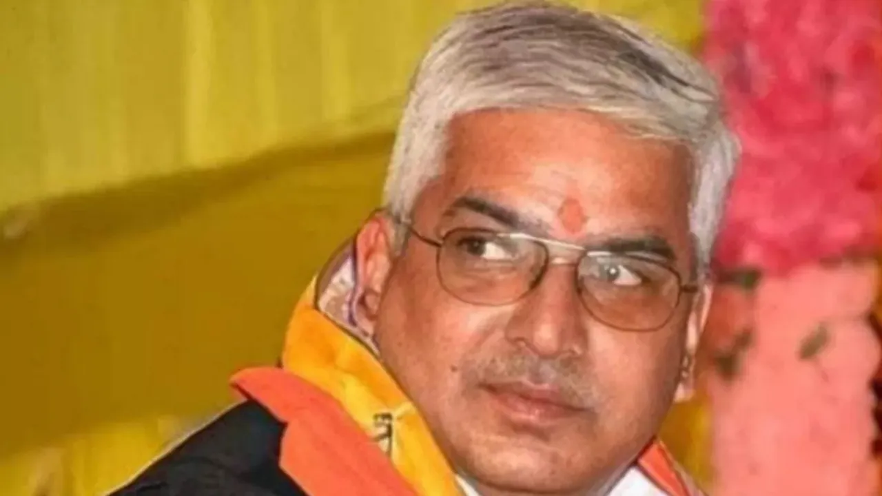 पत्रकारों की समस्याओं के समाधान को सरकार गंभीर : मंत्री मयंकेश्वर शरण सिंह 