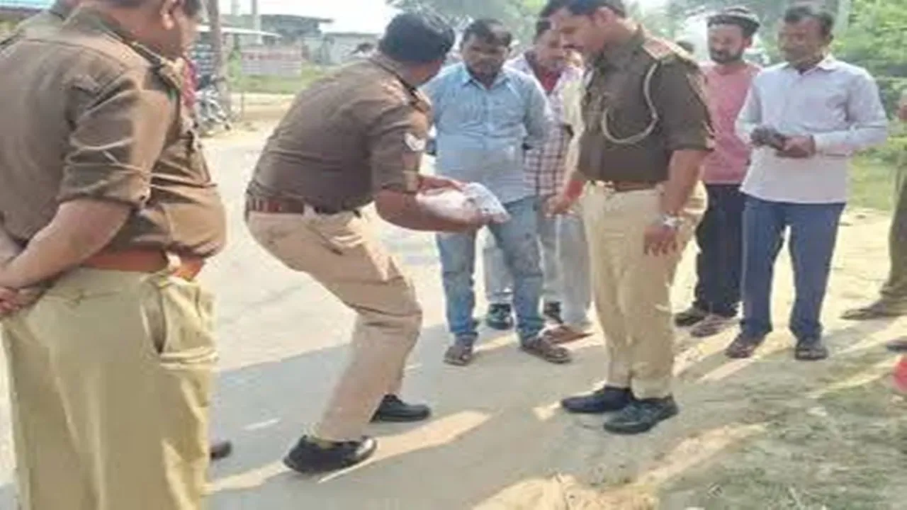 अमेठी : नवजात का शव मिलने से अमेठी में हड़कंप, पुलिस ने शुरू की जांच 