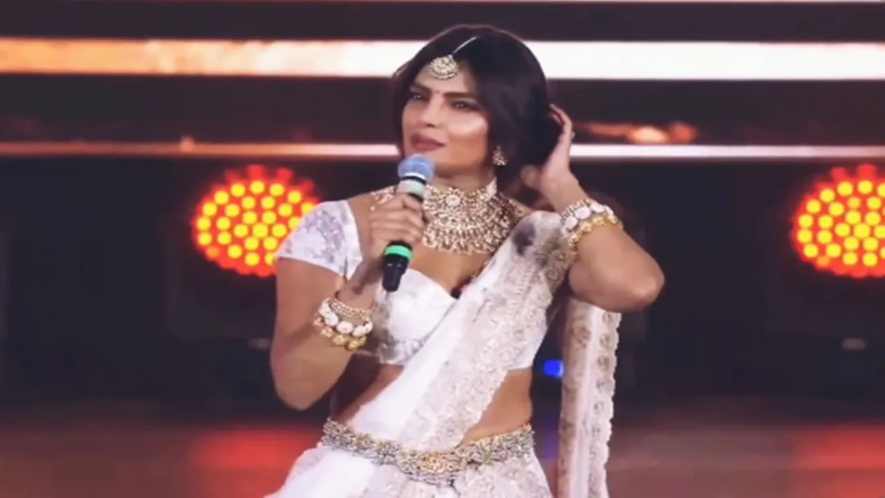 Priyanka Chopra : प्रियंका चोपड़ा ने आगामी फिल्म 'वाराणसी' का टीजर सोशल मीडिया पर किया साझा, लिखा- यह सिर्फ एक झलक है...