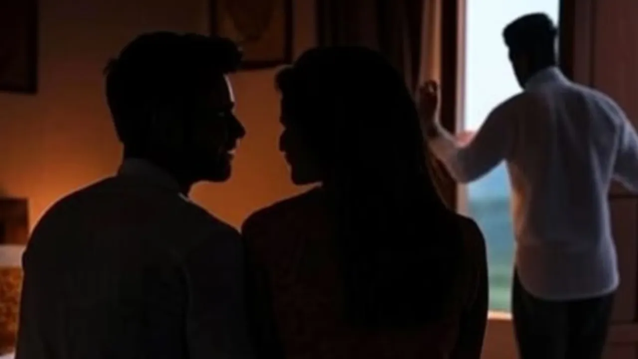 Gorakhpur News : अवैध संबंध के चलते पत्नी ने प्रेमी के साथ मिलकर पति को उतारा मौत के घाट, चाकू से किया ताबतोड़ वार 