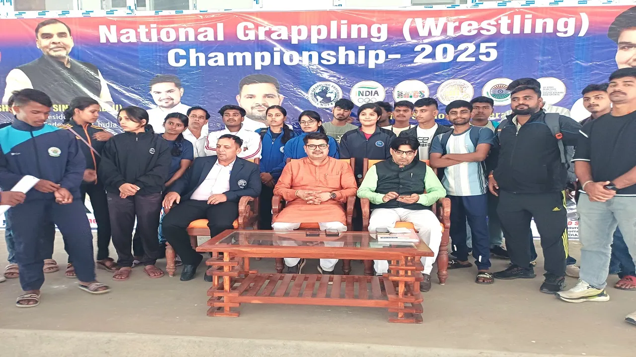 ग्रैपलिंग नेशनल चैम्पियनशिप : नंदिनी में कल से भिड़ेंगे 12 राज्यों व सेना के 600 से अधिक खिलाड़ी