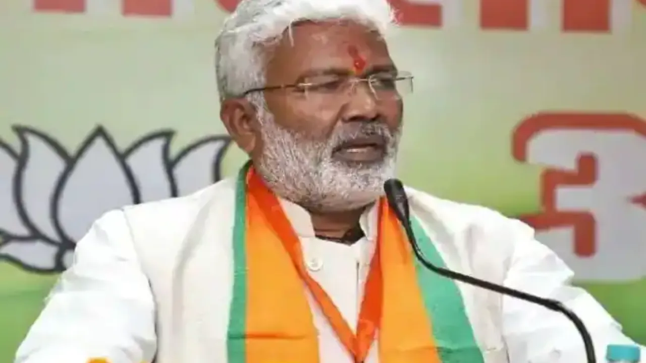 15 दिसम्बर तक सिल्ट सफाई और गड्ढामुक्ति के कार्य होंगे पूरे... 60 प्रतिशत काम अभी भी अधूरा