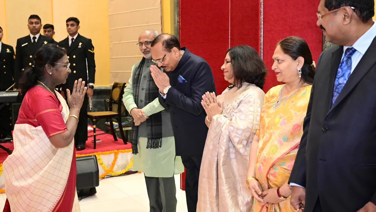 Constitution Day Live: 25 करोड़ लोगों को गरीबी से बाहर लाना देश की सबसे बड़ी उपलब्धी- राष्ट्रपति द्रौपदी मुर्मू