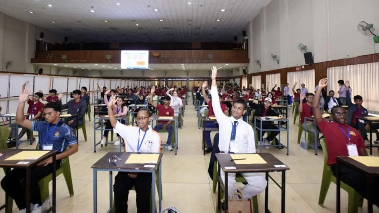 International Young Mathematicians Convention: अल्जेब्रा से लेकर जियोमेट्री तक के सवालों से जूझते रहे छात्र