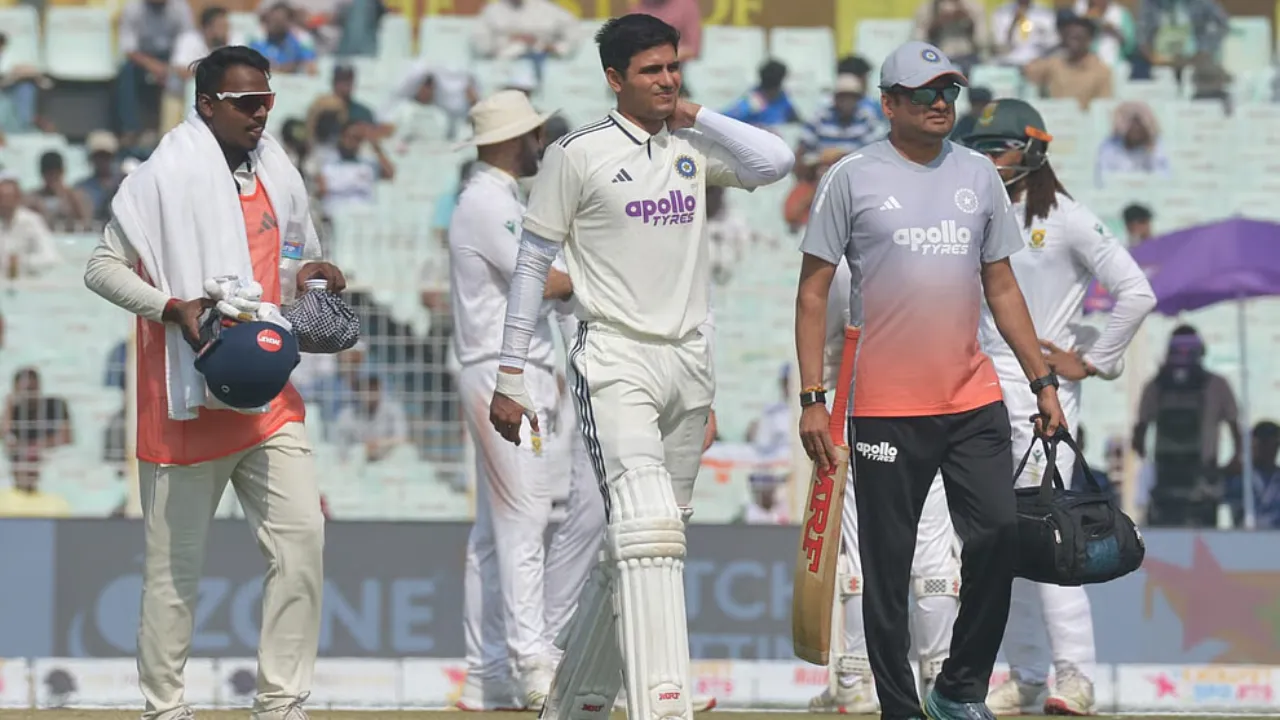 शुभमन गिल का 'स्लॉग स्वीप' बना विलेन... गर्दन में लगी चोट, अस्पताल में भर्ती, पहले टेस्ट से हुए बाहर!