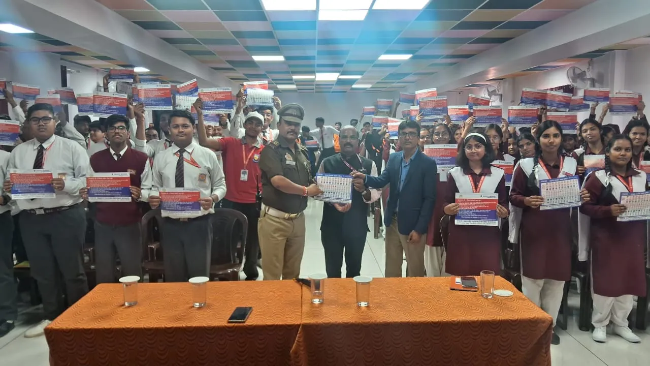 यातायात माह: छात्र-छात्राओं को दी गई नियमों की जानकारी, डीसीपी यातायात के निर्देश पर स्कूलों में चला जागरूकता अभियान
