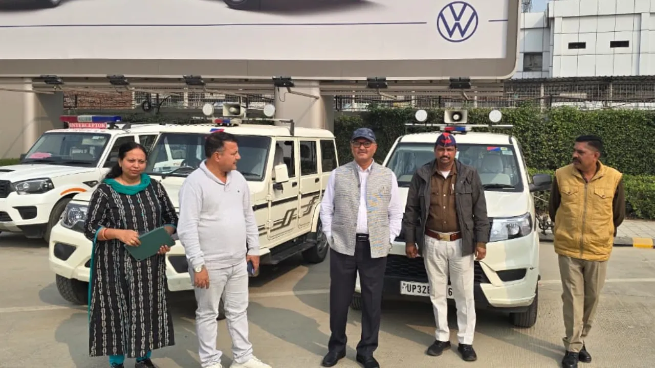 133 वाहनों का हुआ चालान, 69 निरुद्ध... हवाई अड्डे पर निजी वाहनों के व्यावसायिक उपयोग पर विशेष अभियान