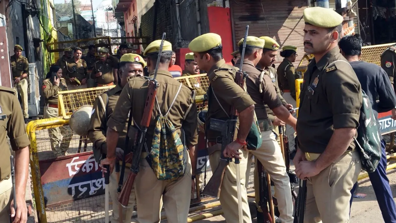 मेरठ में पंचायत चुनाव को लेकर अलर्ट, 73 अपराधियों पर गैंगस्टर अधिनियम के तहत मुकदमे दर्ज 
