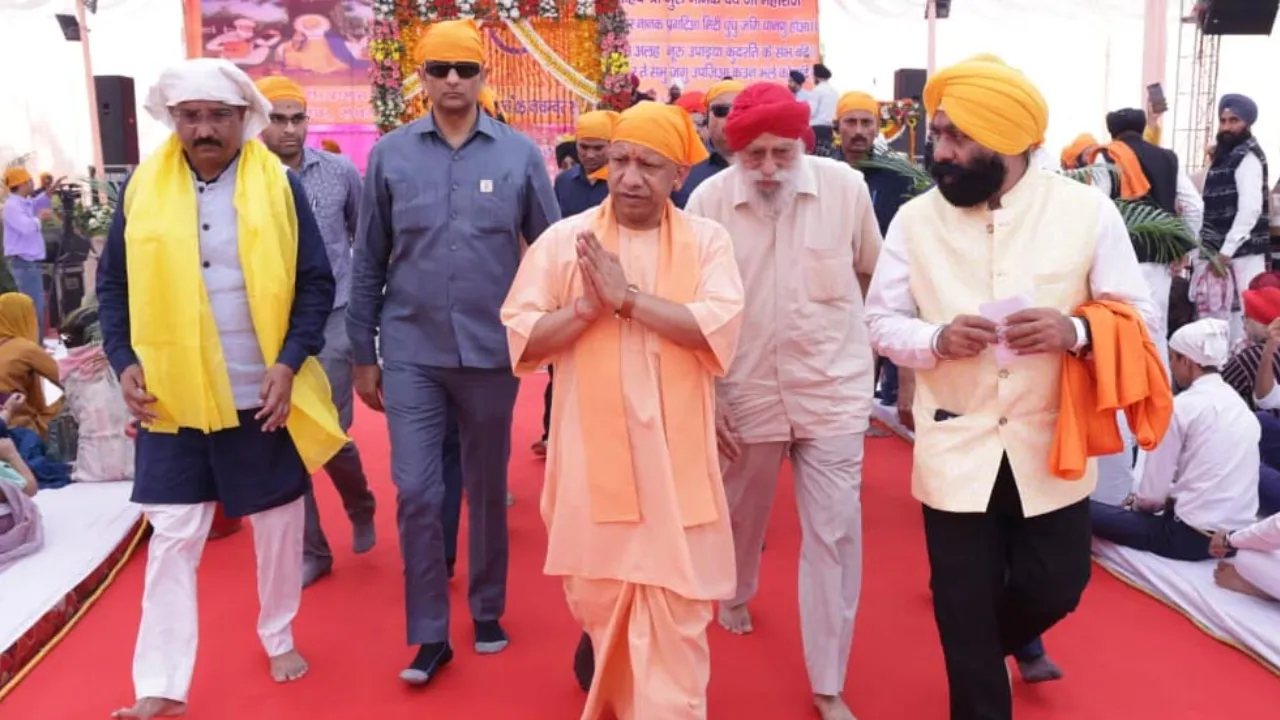 गुरु नानक देव के उपदेश आज भी समाज के लिए प्रेरणास्रोत: CM योगी 