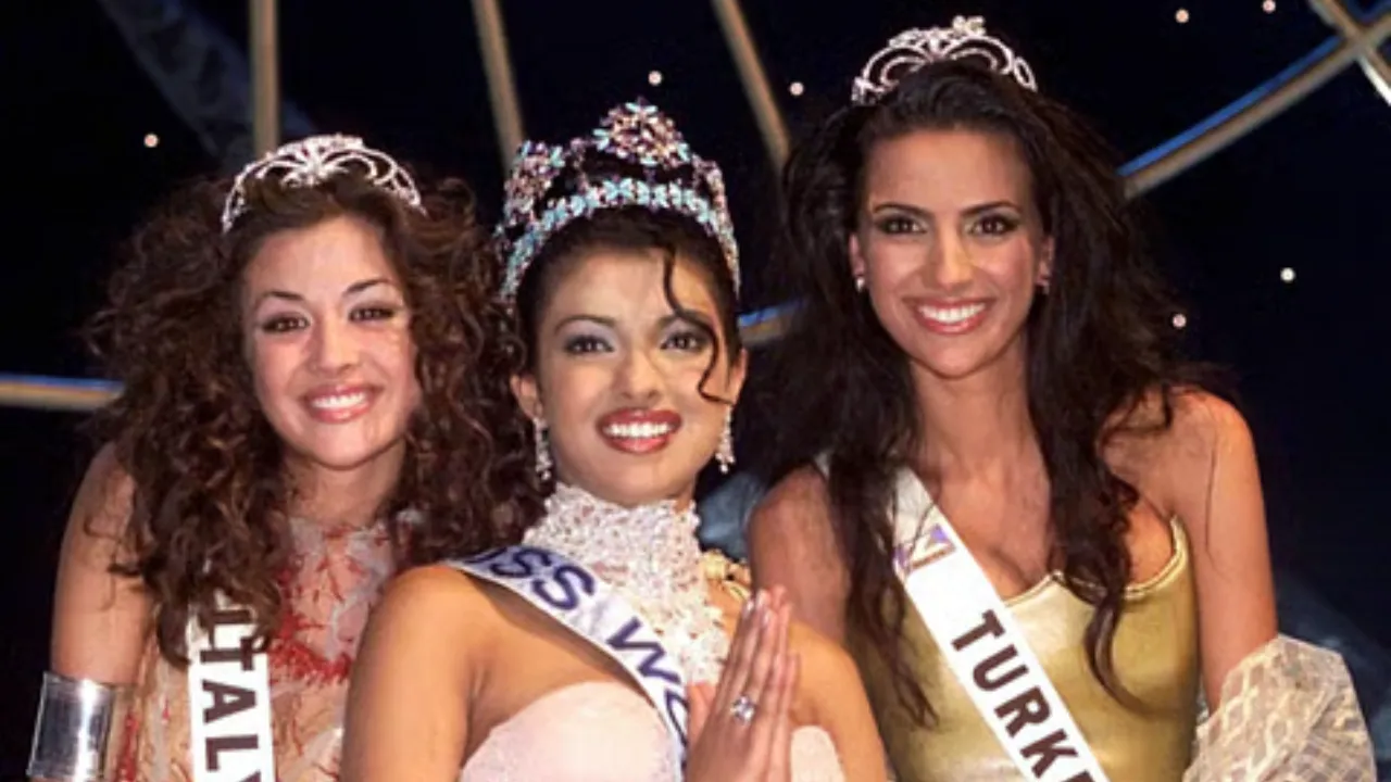 30 नवंबर : प्रियंका चोपड़ा मिस वर्ल्ड प्रतियोगिता की विजेता 