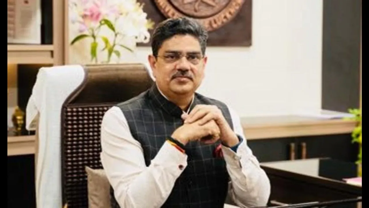 UP News: लखनऊ विश्वविद्यालय के पूर्व कुलपति पर वित्तीय अनियमितताओं के गंभीर आरोप, शिक्षक संघ शासन को भेजा पत्र 