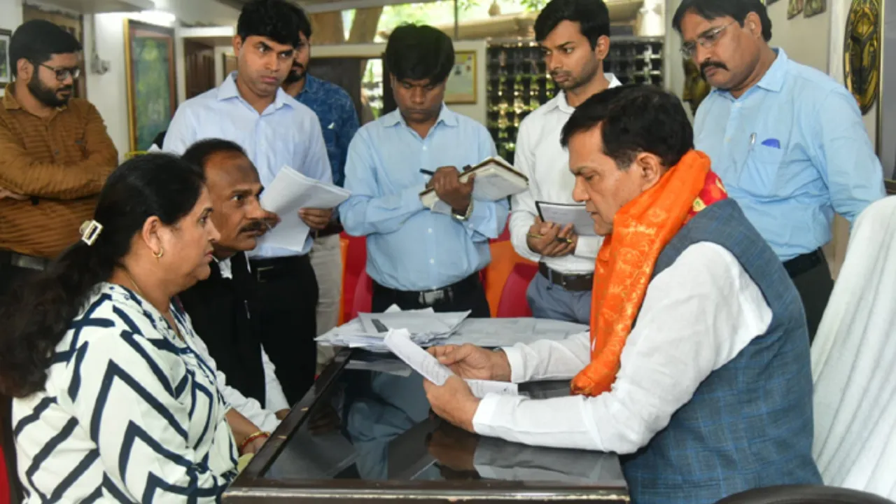 जनता को राहत मिले बिना शासन की सार्थकता सिद्ध नहीं... बोले एके शर्मा- हमारा लक्ष्य शिकायतें सुनना नहीं, समाधान स्थापित करना है