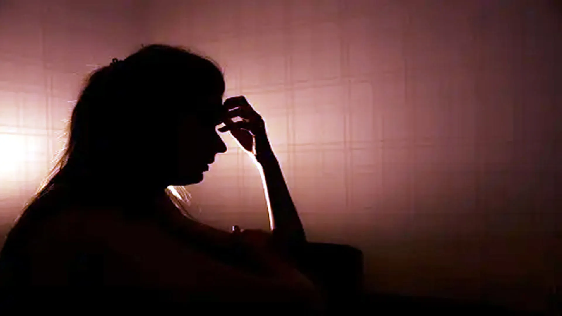 Bareilly: रुपये भेजने का फर्जी मेसेज भेज कर युवती से 90 हजार ठगे