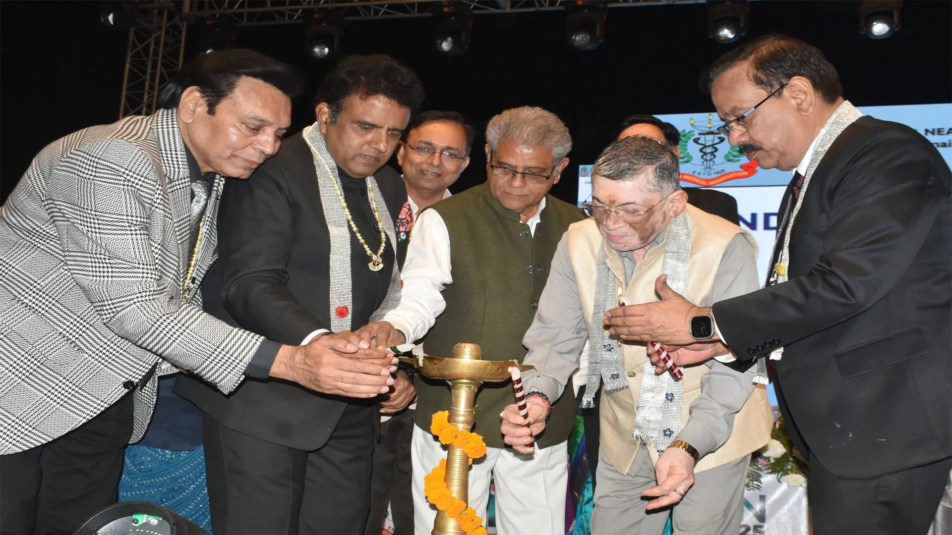 यूपीकॉन : राज्यपाल संतोष गंगवार बोले...आईएमए मरीजों के इलाज के प्रति कर्मठता का प्रतीक 