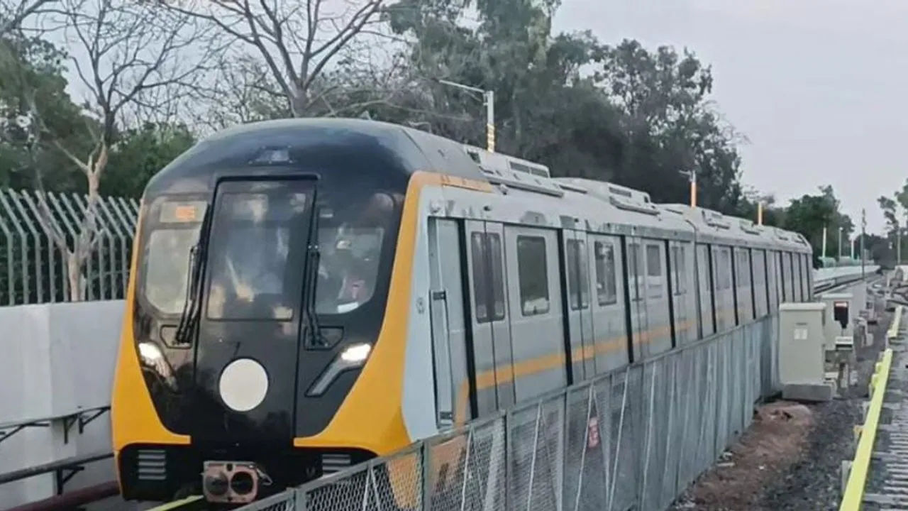 आगरा में मेट्रो स्टेशन पर मॉकड्रिल का आयोजन:  सुरक्षा एजेंसियों ने परखे सुरक्षा इंतजाम, SSF के जवानों ने चलाया विशेष अभियान 