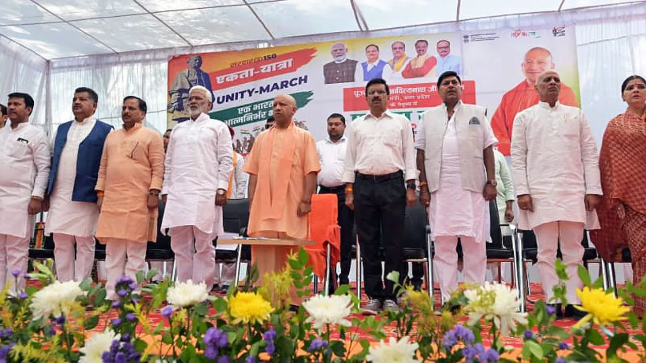  'जिन्ना पैदा न होने पाए, दफन कर देना'  गोरखपुर में एकता यात्रा दौरान बोले सीएम योगी 