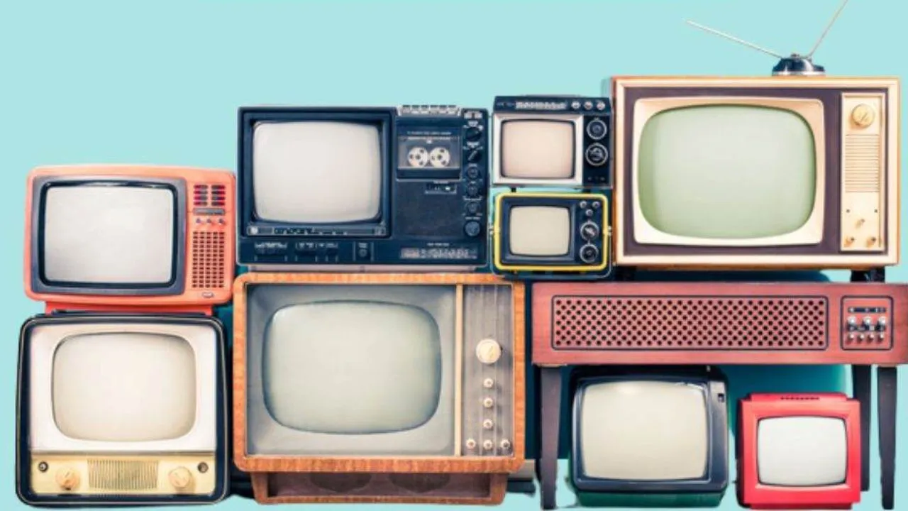  World Television Day 2025: टीवी पर कब हुआ पहला प्रसारण, जाने इतिहास, महत्त्व और भारत में इसकी शुरुआत 