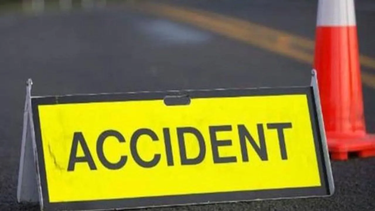  प्रयागराज में भीषण सड़क हादसा : बाइक सवार जीजा साले की मौत, शादी समारोह से लौटते समय फाफामऊ गंगा ब्रिज पर हुई टक्कर