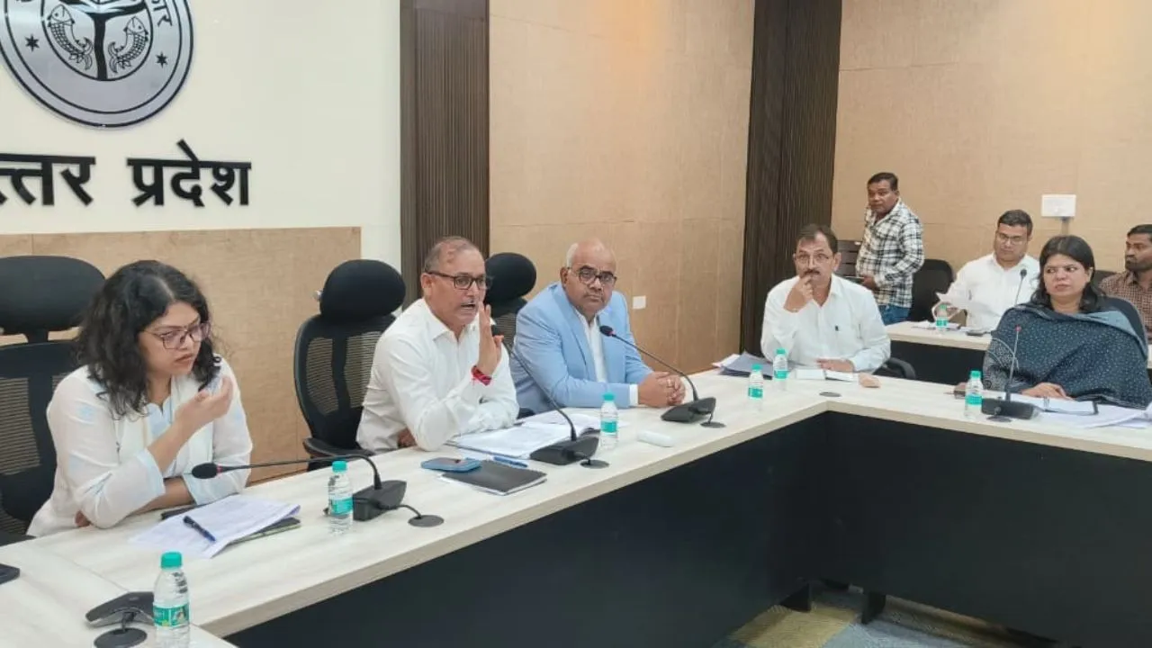 छात्रवृत्ति वितरण तैयारियों की ढिलाई पर प्रमुख सचिव सख्त, कहा-किसी भी पात्र को नहीं रहने दिया जाएगा वंचित