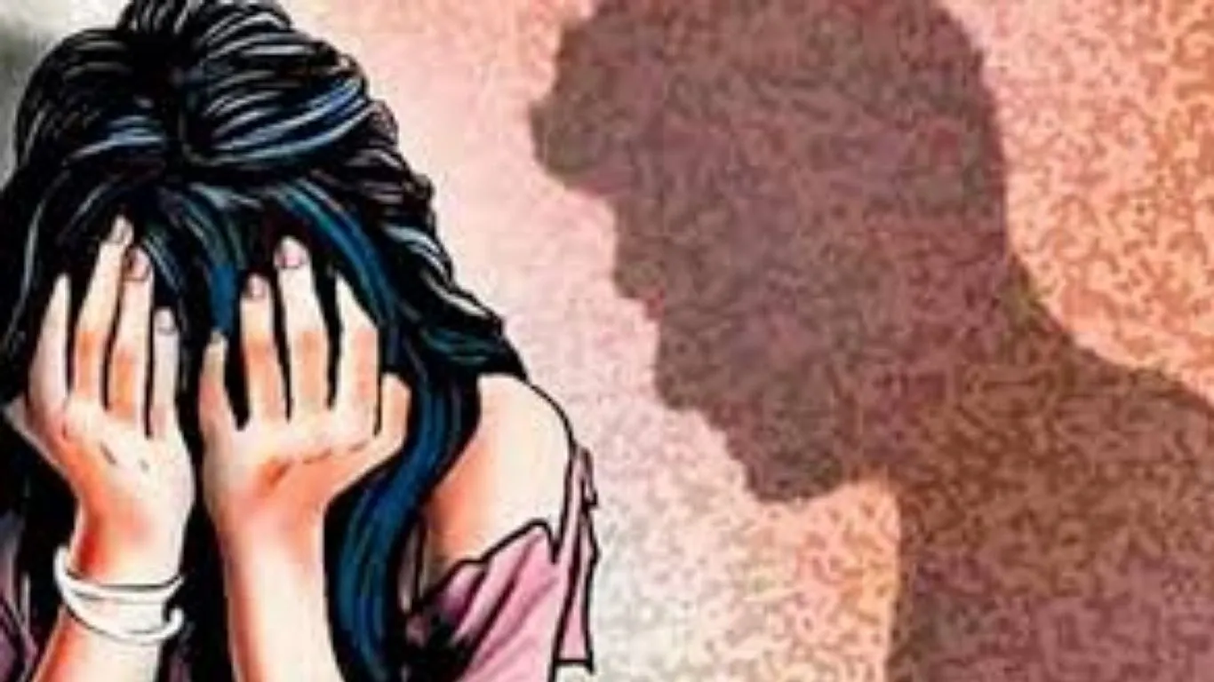  Barabanki Crime News :  घर में घुसकर दुराचार का प्रयास, रिपोर्ट दर्ज कर पुलिस ने शुरू की जांच  