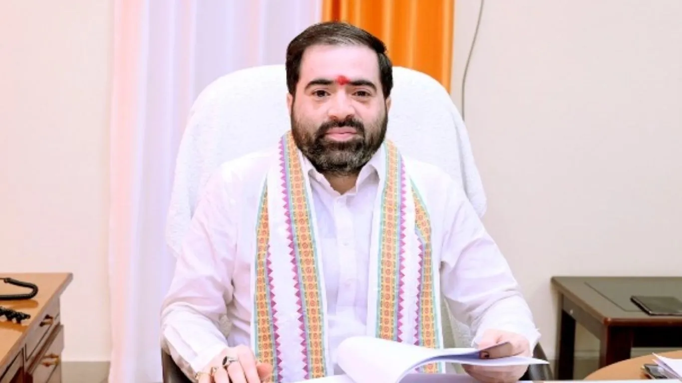   बाराबंकी:  सुमेरगंज को विकास परियोजनाओं की सौगात, राज्यमंत्री के प्रयास से होगा जिले का सौंदर्यीकरण 